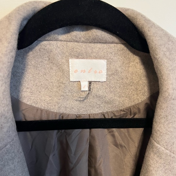 Entro Belted Vest - Picture 5 of 6